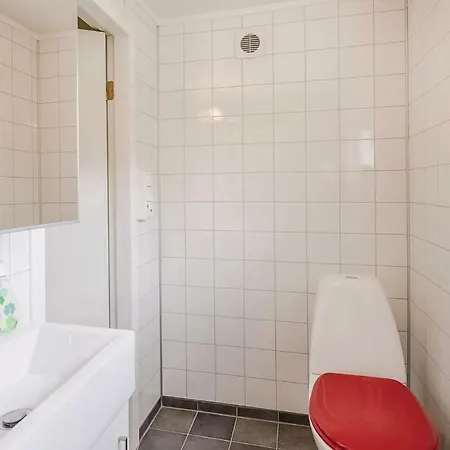 Two Bedroom Holiday In بيت للعطل *